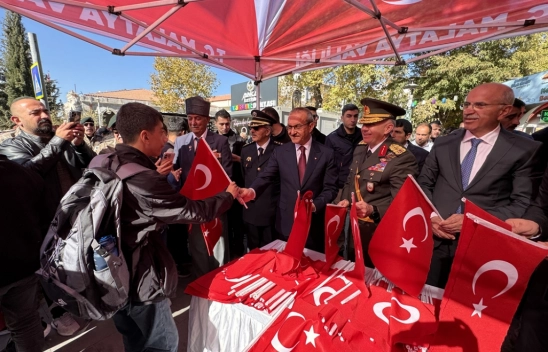 Cumhuriyet Bayramı dolayısıyla tören düzenlendi.