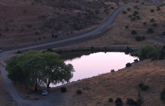 Dipsiz Göl'de Gün Batımının Büyüleyici Manzarası Dronla Görüntülendi
