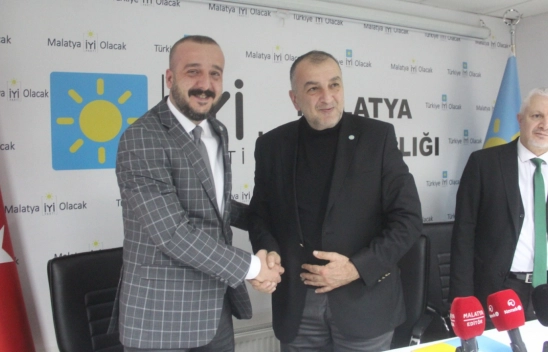 İYİ Partili Şahin Milletvekili aday adaylığını açıkladı