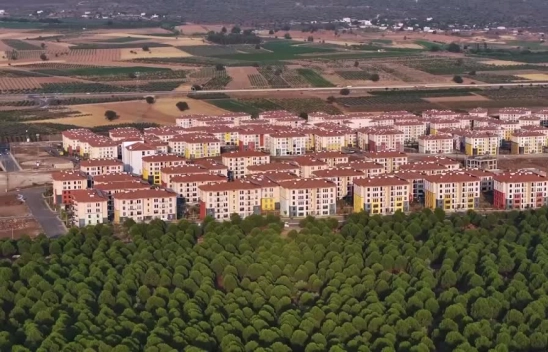 Kalıcı Konutların Yapımı Devam Ediyor