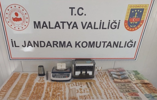 Malatya'da 2 kilo 897 gram kaçak altın ele geçirildi