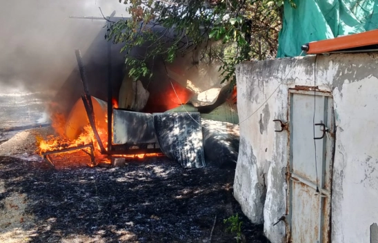 Malatya'da buğday tarlasına sıçrayan yangın söndürüldü