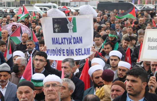 Malatya'da İsrail'in Filistin'e yönelik saldırıları kınandı