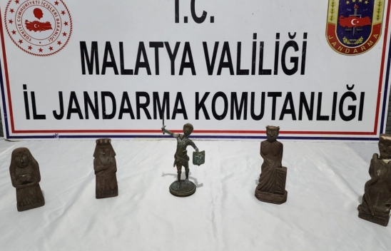 Malatya'da tarih eser operasyonunda 5 heykel ele geçirildi