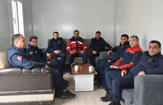 Malatya İtfaiyesi konteynerde görevlerini sürdürüyor