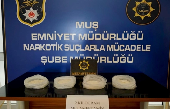 Otomobilde 2 kilo 15 gram uyuşturucu ele geçirildi