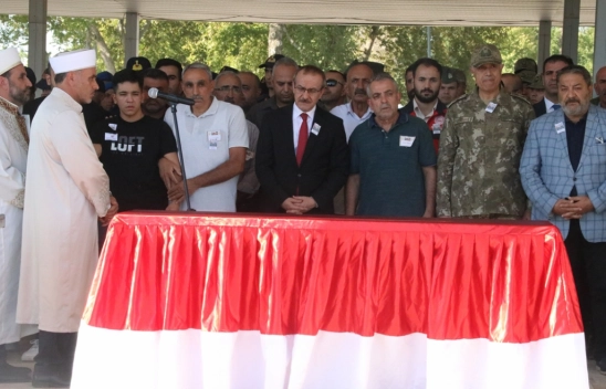 Şehit Uzman Çavuş Mehmet Kökçü son yolculuğuna uğurlandı