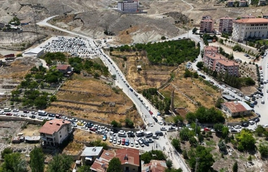 Somuncu Baba Külliyesi inanç turizmi için misafirlerini ağırlıyor