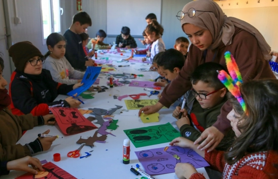 Teknopark Konteyner Kent'teki çocuklara gönüllülerden eğitim desteği