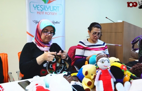 Yeşilyurt Kent Konseyi'nin El Sanatları Kursuna İlgi Büyük!