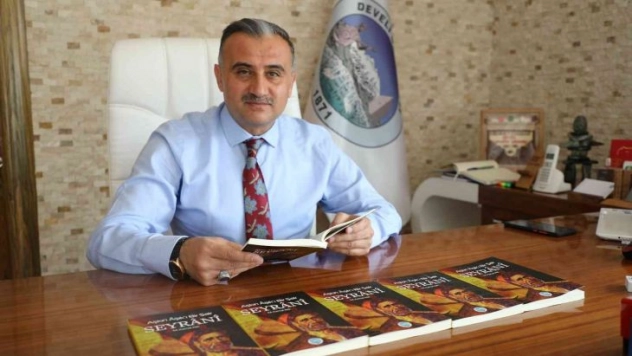 'Aşkın Aşık'ı Bir Şair: Seyrani' kitabı basıldı