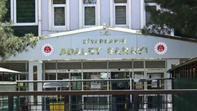 'Bilgi Evinden' KCK'nın sözde 'yargılama' ve 'kararları' çıktı