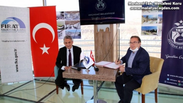 Büyüleyici Vadiyi Seyrediyorum projesinde imzalar atıldı