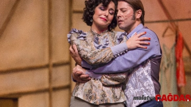 'Hisseli Harikalar Kumpanyası' ilk kez opera sahnesinde