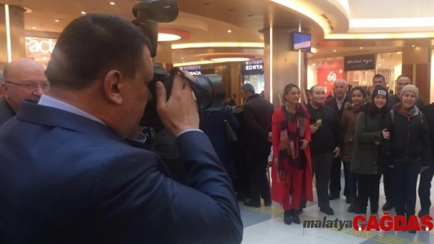 Manşetlerle Malatya sergisi açıldı