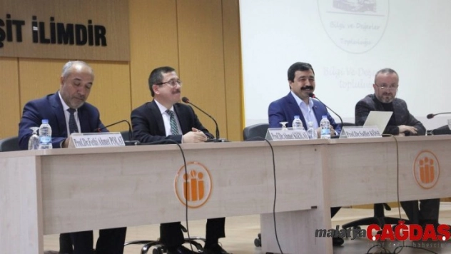 Modernizm, Aile ve Geleceğimiz Paneli düzenlendi