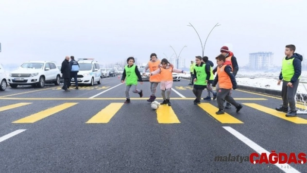 Öncelik Hayatın, Öncelik Yayanın etkinliği düzenlendi