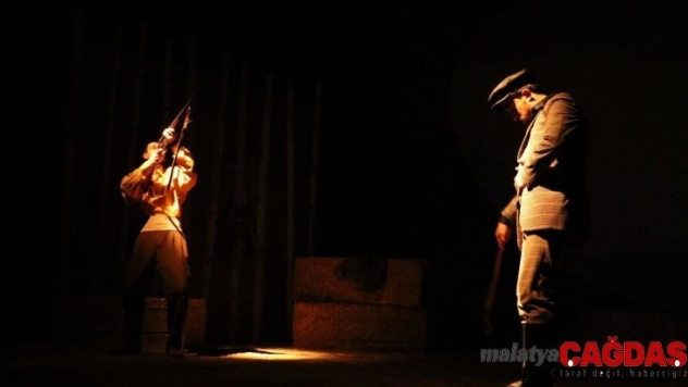 'Pusuda' ve 'Öç' oyunu Van'da sahneleniyor