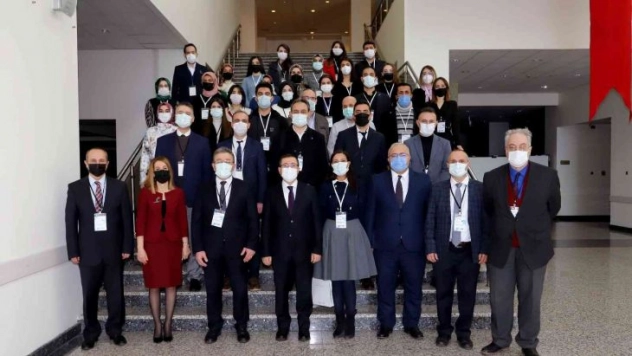 TÜBİTAK İçin Proje Hazırlama Uygulamalı Eğitimi başladı