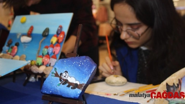 'Sosyal Medyadan Sosyal Meydana' projesine yoğun ilgi