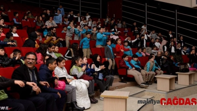 'Tıknefes Karagöz' Altındağ'da