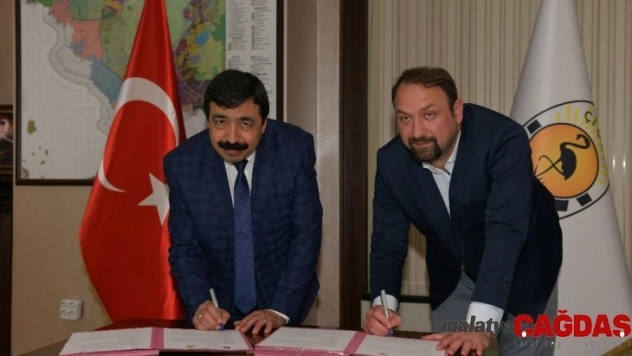 'TÜBİTAK projeleri ile Çiğlili çocuklarımız bilimle, doğayla buluşacaklar'