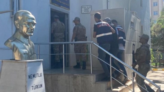 14 yıl önce 3 kişinin öldüğü kavgayla ilgili aranan zanlı Şanlıurfa'da yakalandı