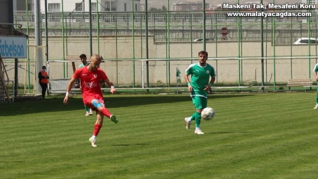 2. Lig: Sivas Belediyespor: 2 - Pendikspor: 4