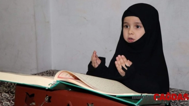 2 yaşında Kur'an okudu, 4 buçuk yaşında hafız oldu
