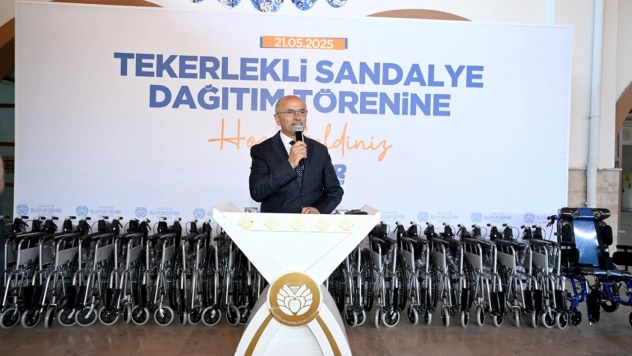 200 adet tekerlekli sandalye dağıtıldı