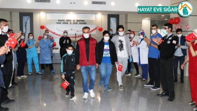 23 Nisan'da çifte mutluluğu yaşadılar