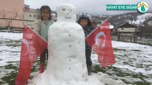 23 Nisan'da çocuklara kar sürprizi