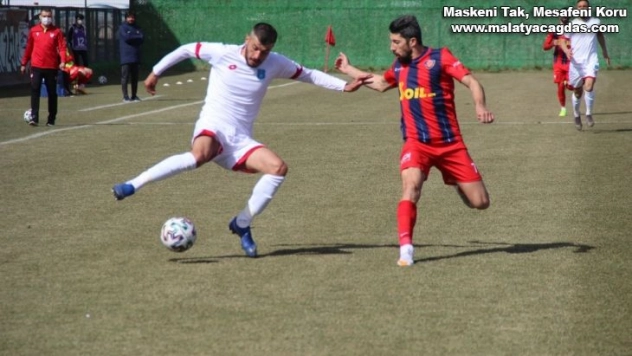 3. Lig: Elazığ Karakoçan: 1 - İçel İdman Yurdu: 1