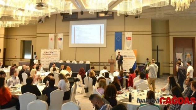 34 ülkeden katılımcılar, genç girişimciliği için Mersin'de buluştu