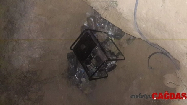 4 metrelik çukur kazmışlar: 1'i eski polis olmak üzere 3 kişi  yakalandı