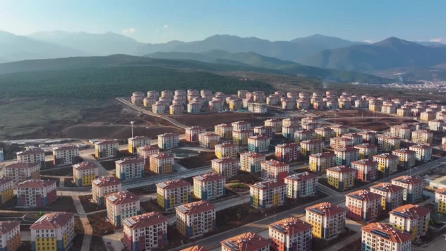 452 bin konut ve iş yeri teslim edilecek