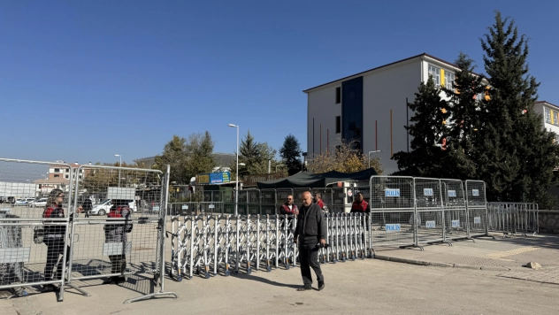 56 Tutuklu 116 Sanığın Duruşması Spor Salonunda Gerçekleşti