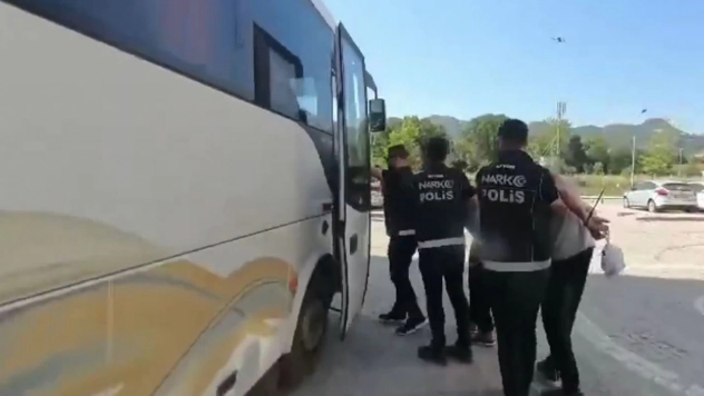 72 İlde Dev Uyuşturucu Operasyonu: Binlerce Polis Görevdeydi