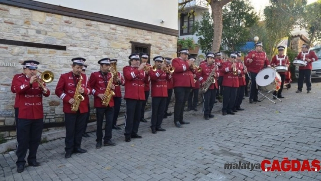 73 yıllık Kuşadası Belediye Bandosu'nun tarihi sergileniyor