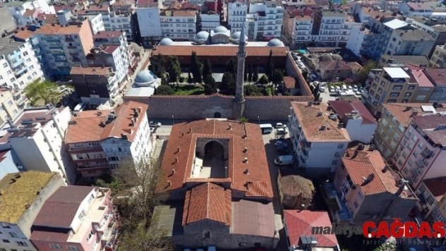 752 yıllık mekan: Pervane Medresesi