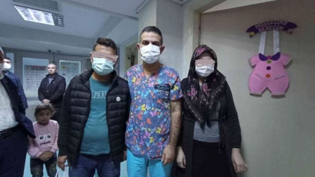 9 yıllık hasreti bebekle taçlandıran çift, ikiz gebelikle ikinci sevinçlerini yaşadı