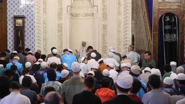 90 bin camide 15 Temmuz şehitleri için dua edildi