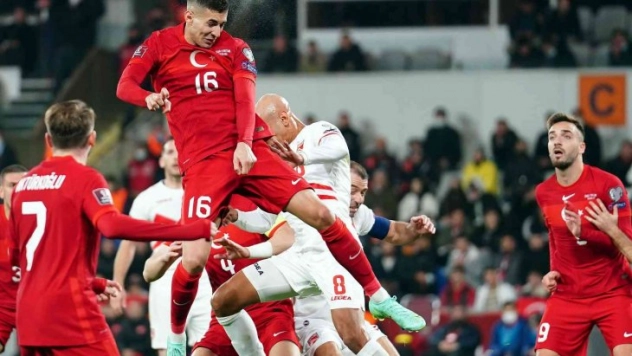 A Milliler avantaj yakaladı