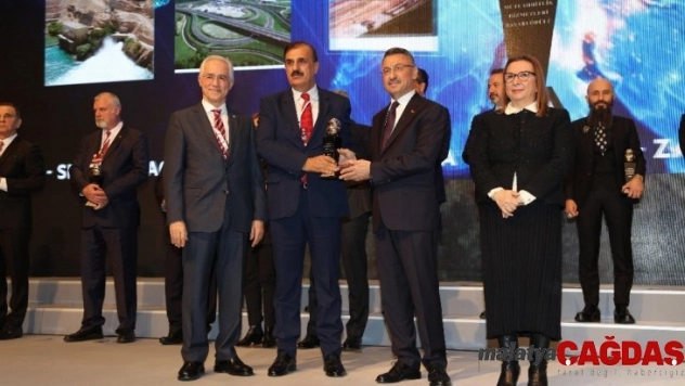 Acarsan Holding'in ödül gururu