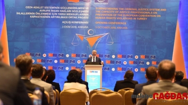 Adalet Bakanı Gül: 'İnsan Eylem Planı güncelleme çalışmalarını başlattık'