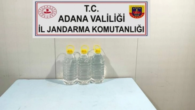 Adana'da 138,5 litre sahte alkol ele geçirildi