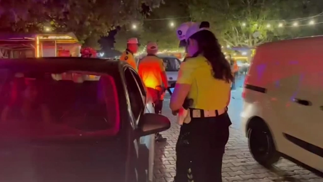 Adana'da polis ekiplerince trafik denetimi gerçekleştirildi.