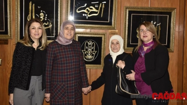 Adana'da sim sırma sergisi açıldı