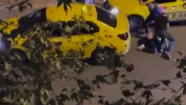 Adana'da sopalı dehşet kamerada