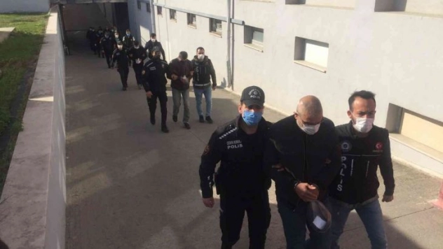 Adana'da torbacı operasyonu